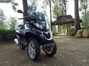 Piaggio MP3 Roda 3 Bakal Punya Sayap pembelah Angin Piaggio MP3 Roda 3 Bakal Punya Sayap pembelah Angin