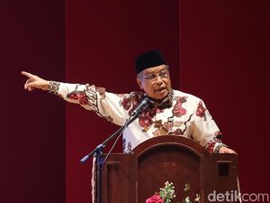 Kode Keras Ketum PBNU Dukung Jokowi dari Panggung Harlah NU