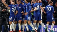 Poin penuh atas The Red Devils membuat Chelsea kini ada di posisi empat klasemen dengan 22 poin dipunya. Sementara MU masih bertahan di urutan dua dengan koleksi 23 poin. Reuters/John Sibley.