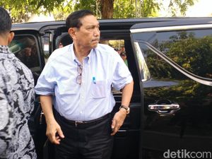 Luhut dan Pratikno Pantau Geladi Resik Pernikahan Kahiyang