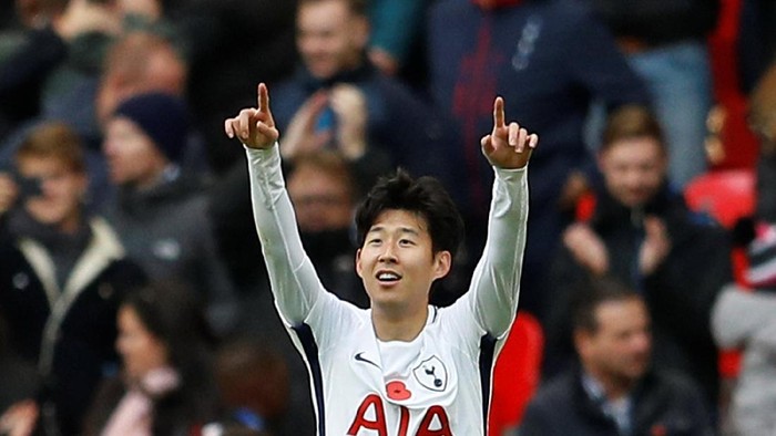 Son Bisa Jadi Beckham-nya Asia