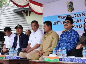 Nelayan Lombok Timur Dapat 1.438 Konverter Kit Gratis Nelayan Lombok Timur Dapat 1.438 Konverter Kit Gratis
