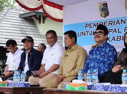 Nelayan Lombok Timur Dapat 1.438 Konverter Kit Gratis