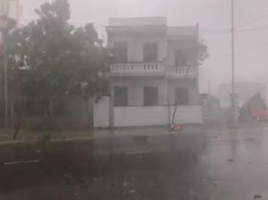 Foto: Begini Dahsyatnya Topan Damrey yang Terjang Vietnam Foto: Begini Dahsyatnya Topan Damrey yang Terjang Vietnam