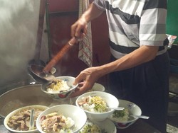 Mbah Parno Pemilik Soto Legendaris Trisakti di Solo Meninggal