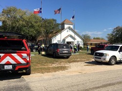 Trump Kutuk Penembakan Massal di Gereja Texas