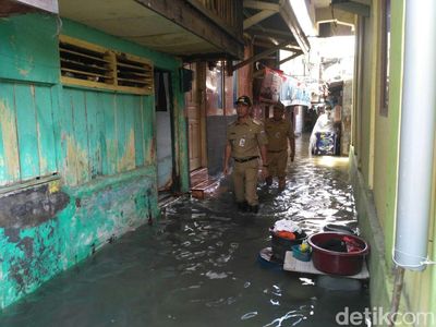 Foto: Rumah-rumah di Luar Batang Terendam Air
