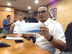 Kominfo Ungkap Asal Konten Porno GIF di WhatsApp