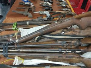 Maklumat Sapu Jagat, Puluhan Senpi Diserahkan Warga Sumsel ke Polisi