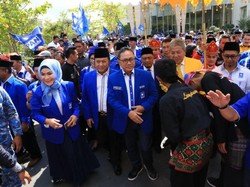 Ketum PAN: Taat Beragama Adalah Jalan Mencintai Negeri, Bukan Radikal