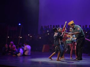 Digelar Hari Ini, Begini Susahnya Urus Ratusan Anak Rusun Main Operet Digelar Hari Ini, Begini Susahnya Urus Ratusan Anak Rusun Main Operet