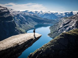 Derita di Balik Foto Keren Instagram