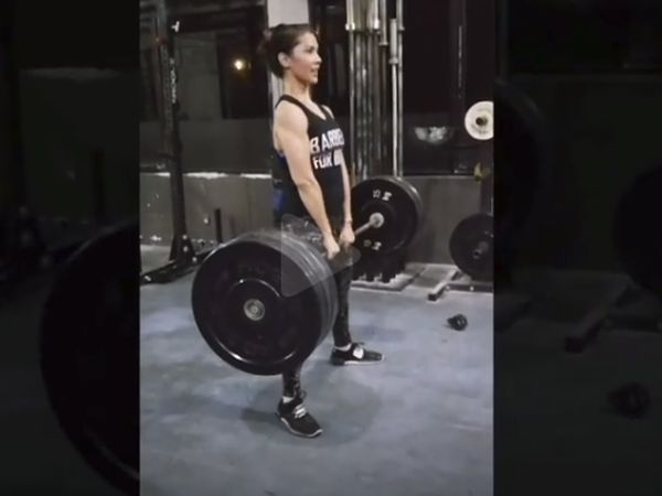 Ngintip Olahraga Berat Ala Nadia Mulya