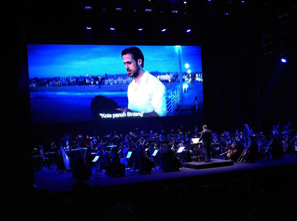 Megahnya La La Land di Atas Panggung Orkestra Megahnya La La Land di Atas Panggung Orkestra