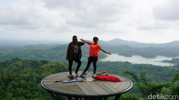 Foto: Datang Cuci Mata, Pulang Bawa Foto Keren di Kalibiru