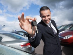 Jualan Mobil Online Sebabkan APM dan Dealer Umum Online Saling Sikut?