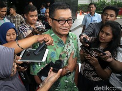 Agun Terangkan Koordinasi dengan Novanto soal Urusan Komisi II