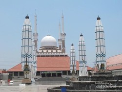Masjid Agung Semarang Jawa Tengah yang Punya 5 Keunikan