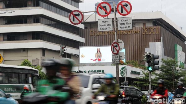 Perjalanan Larangan Motor Lewat di Jl Thamrin Hingga Dibatalkan MA