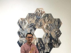 Radhinal Indra Bicara Perspektif Kosmik pada Publik Lewat Seni