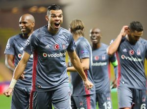 Beda Pendukung Madrid dan Besiktas di Mata Pepe