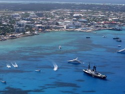 Maaf, Kepulauan Cayman Tolak Kapal Pesiar Sampai 2020 Selesai