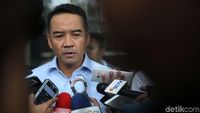 KPK Periksa Teguh Juwarno
