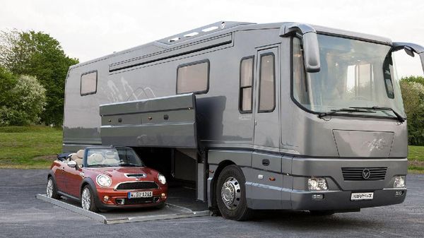Foto: Inilah Wujud Mobil Caravan Rp 23 Miliar