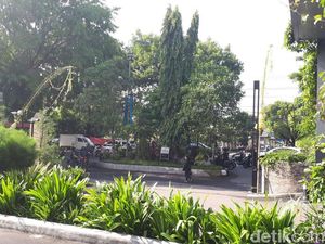 Jelang Siraman Bobby, Ini Suasana di Depan Hotel Alila Solo