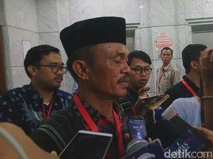 Bisa Masuk Kolom Agama di KTP, Penghayat Kepercayaan Menangis di MK Bisa Masuk Kolom Agama di KTP, Penghayat Kepercayaan Menangis di MK