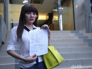 Lapor ke Polda karena Katalog, Pedangdut Shinta Bebi Akui Pernah ke Alexis Lapor ke Polda karena Katalog, Pedangdut Shinta Bebi Akui Pernah ke Alexis