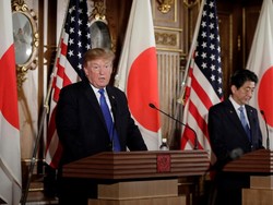 Bukan Sushi atau Ramen, Donald Trump Lebih Pilih Burger Saat ke Jepang
