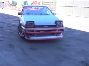 Ketika Mobil Listrik Diajak Nge-drift