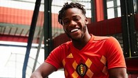Sama seperti negara lain, desain jersey Timnas Belgia terinspirasi dari desain seragam lama yang dipakai pada Piala Eropa 1984 (adidas)