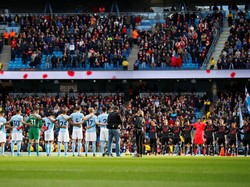 Habis Tanding, Silva dan Koscielny Bertukar... Celana