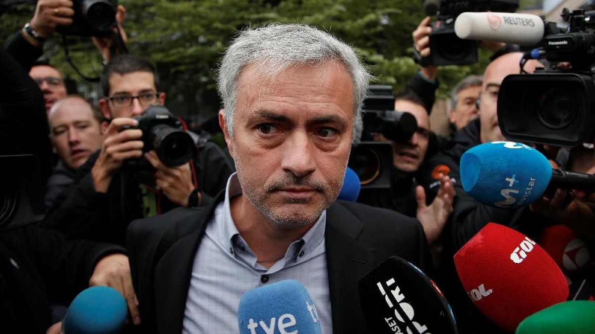 Jose Mourinho (Javier Barbancho/Reuters)