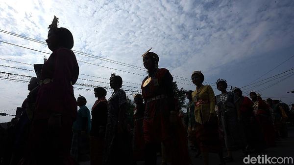 Foto: Kirab Pernikahan Kahiyang-Bobby