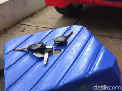 Kunci Tertinggal dalam Mobil, Jangan Panik dan Ikuti Cara Ini