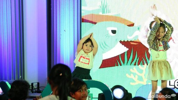 Gemasnya Saat Anak-anak Nge-dance di Panggung