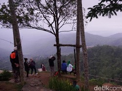 Bukit ISIS di Yogyakarta yang Cantik dan Pernah Jadi Kontroversi