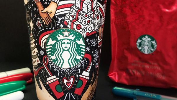 Melihat Uniknya Tampilan Holiday Cups Starbucks Dari Masa ke Masa