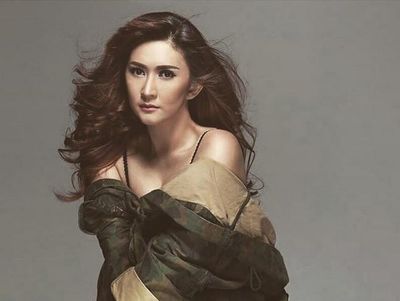 Katalog Alexis yang Bikin Geger, Jadi Janda Nafa Urbach Makin Seksi