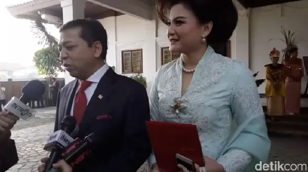 Foto: Ini Daftar Pejabat yang Hadiri Akad Nikah Anak Jokowi 