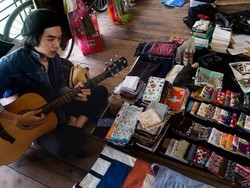 Pasar Untuk Menjual Barang-barang Sang Mantan