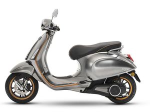 Bisakah Vespa Listrik Ini Gantikan Vespa Bermesin? Bisakah Vespa Listrik Ini Gantikan Vespa Bermesin?