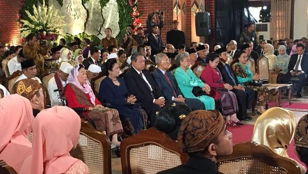 SBY, Mega dan Jajaran Mantan Wapres di Pernikahan Putri Jokowi