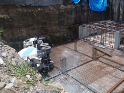 Truk Molen Nyemplung di Proyek RS, 1 Orang Tewas