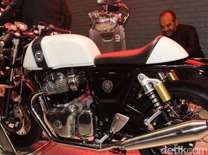 Sensasi Motor Bermesin Dua Silinder Royal Enfield