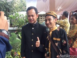 Alasan Bima Arya Pakai Batik Angkot di Resepsi Pernikahan Kahiyang