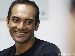 Main Film Baru, Ario Bayu Teringat Perjuangan Hidup Keluarganya